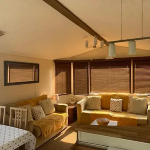 Thornwick Bay Haven Site-large Homely Static Caravan, Sun, Sea And Sand , Flamborough United Kingdom